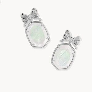 Kendra Scott Daphne Bow Silver Drop Earrings (Iridescent Crystal Ivory Illusion)